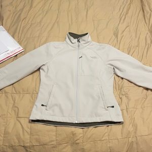 Women’s Size Medium North Face Jacket. White/Cream.